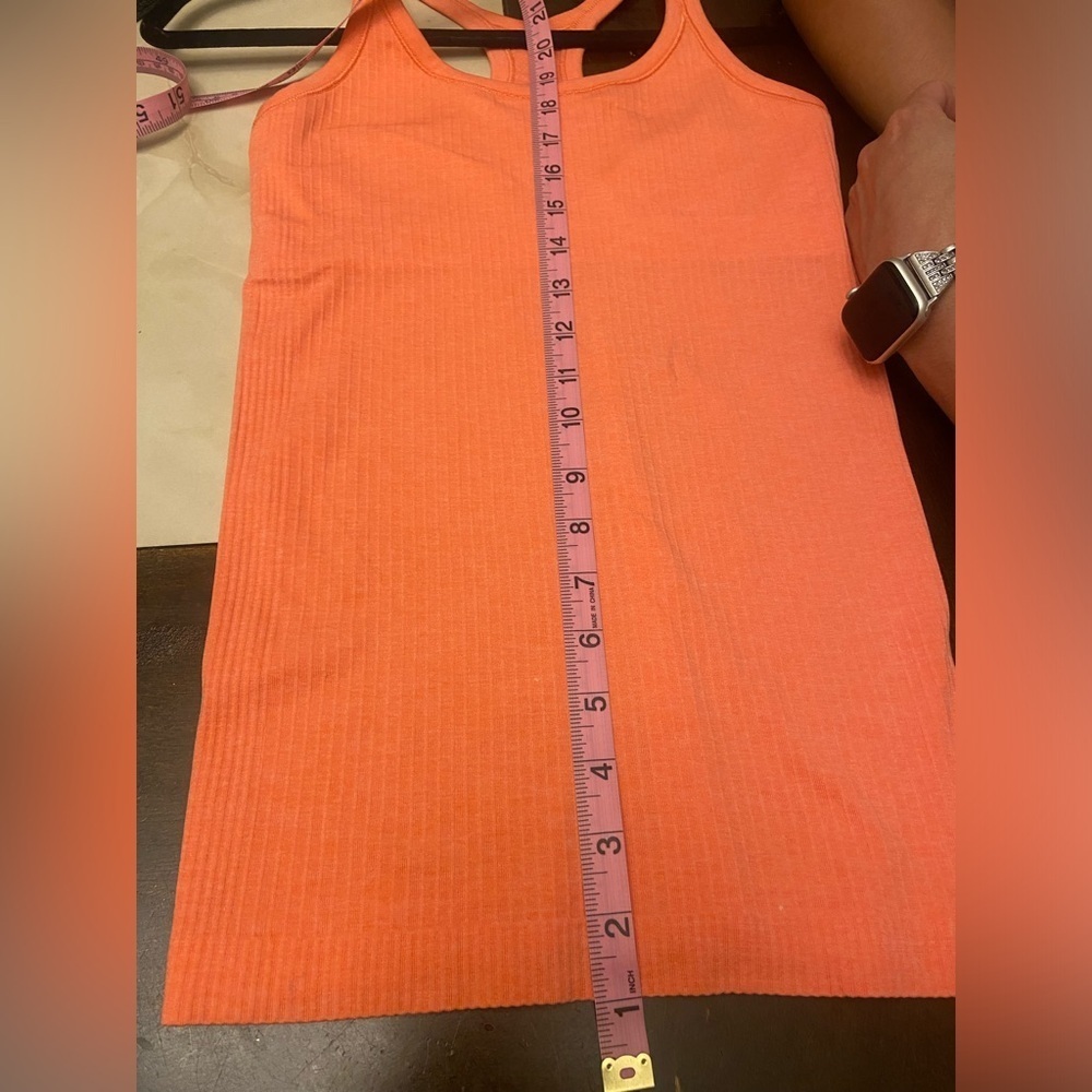 Lululemon top - Picture 8 of 14